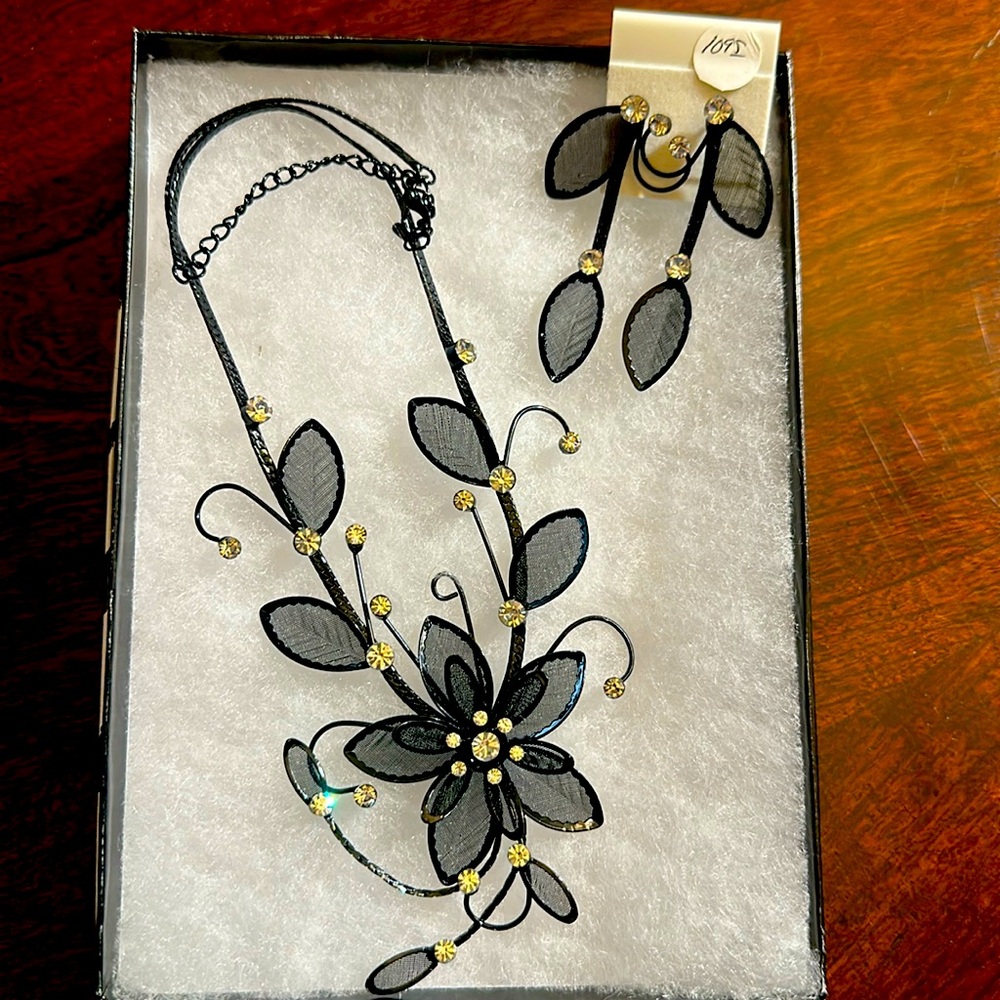 Necklace and earrings